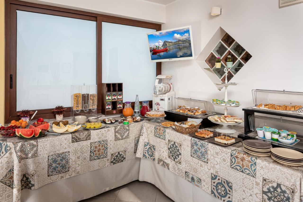 A Casa Di... Aurora Bed and Breakfast San Vito Lo Capo Buitenkant foto